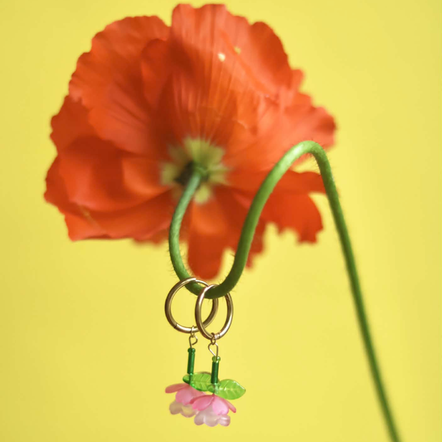 Boucles d'oreilles Fleurs Tombantes Roses