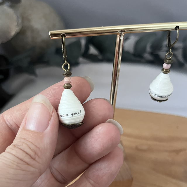 « T’as d’beaux yeux! »