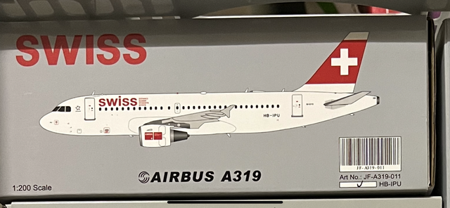 1:200 Swiss A319 HB-IPU J-Fox