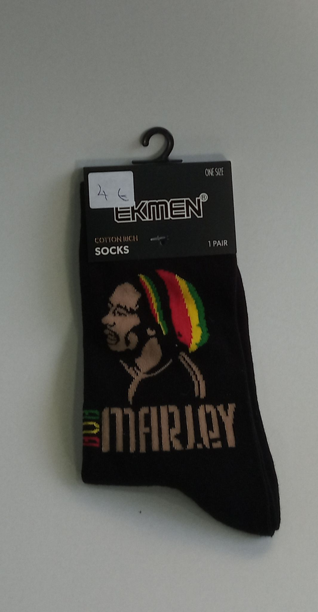 ΚΑΛΤΣΕΣ ΜΕ ΘΕΜΑ BOB MARLEY