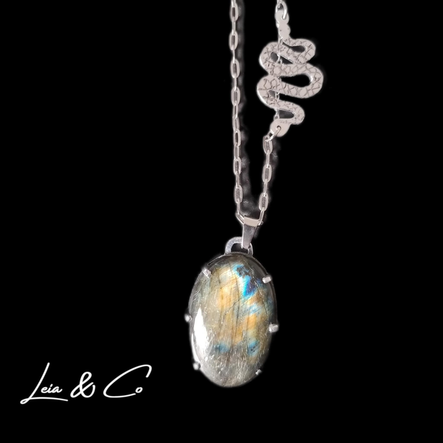 Collier serpent et Labradorite verte et marron LEIA&CO