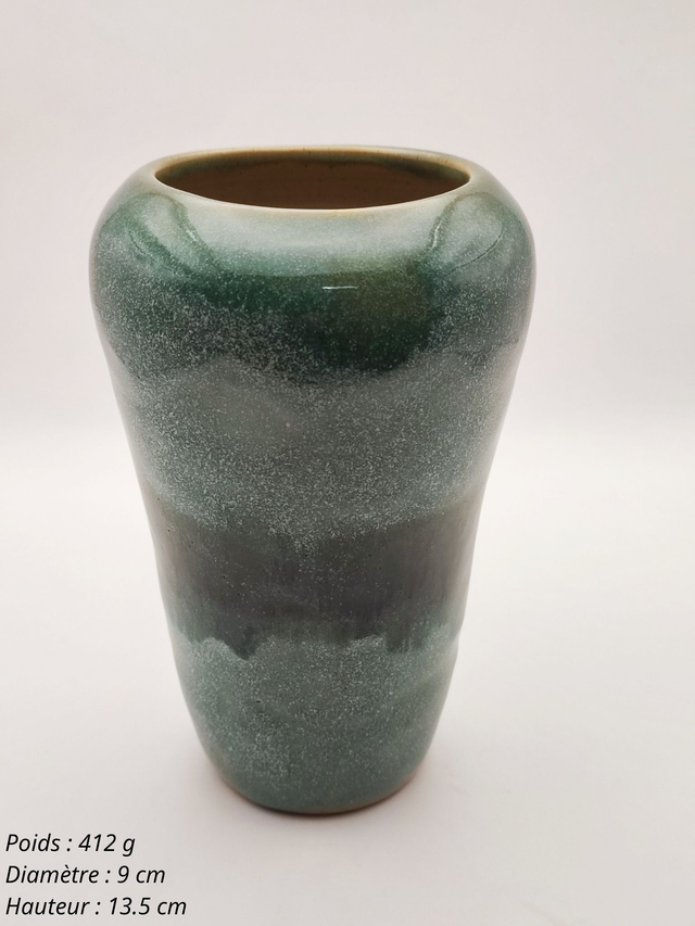 Beau vase vert modèle &quot;Barbapapa&quot;.