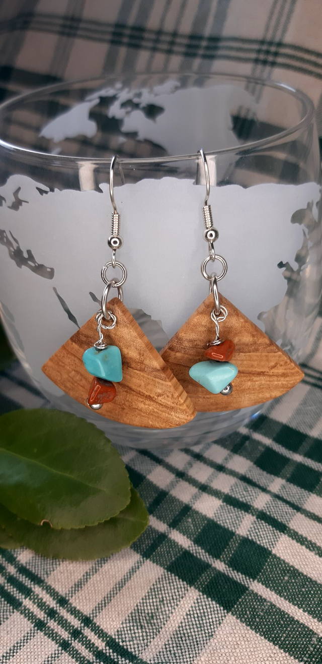 Boucles d'oreilles bois et pierres naturelles