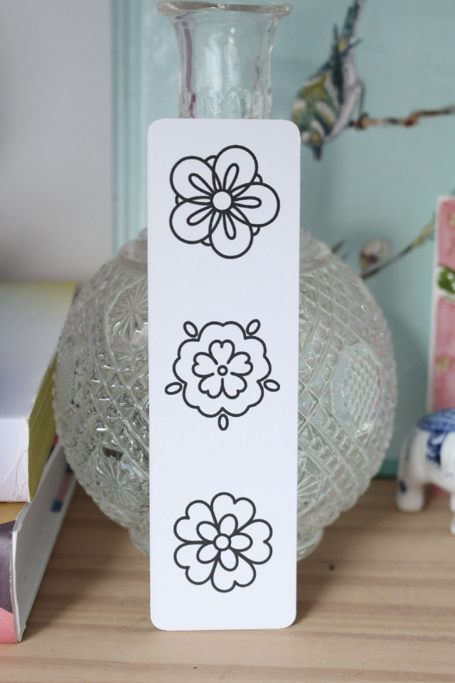 Marque-page « Fleurs asiatiques » à colorier