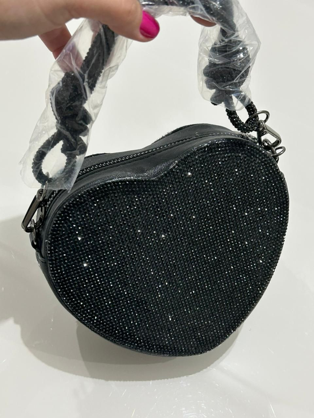 BOLSA FORMATO CORAÇÃO BRILHO COM 3 ALÇAS BLACK (0951)