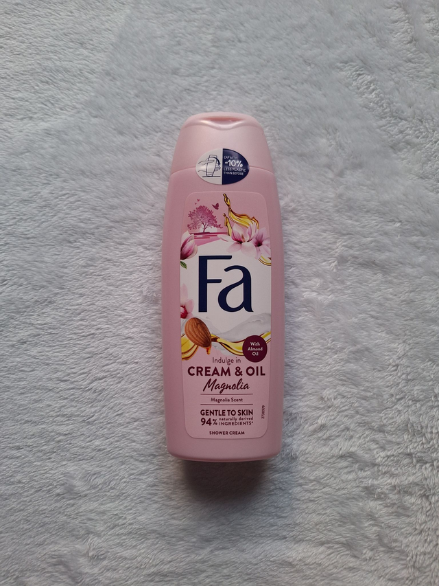 Gel douche FA Cream &amp; Oil Magnolia – 250 ml