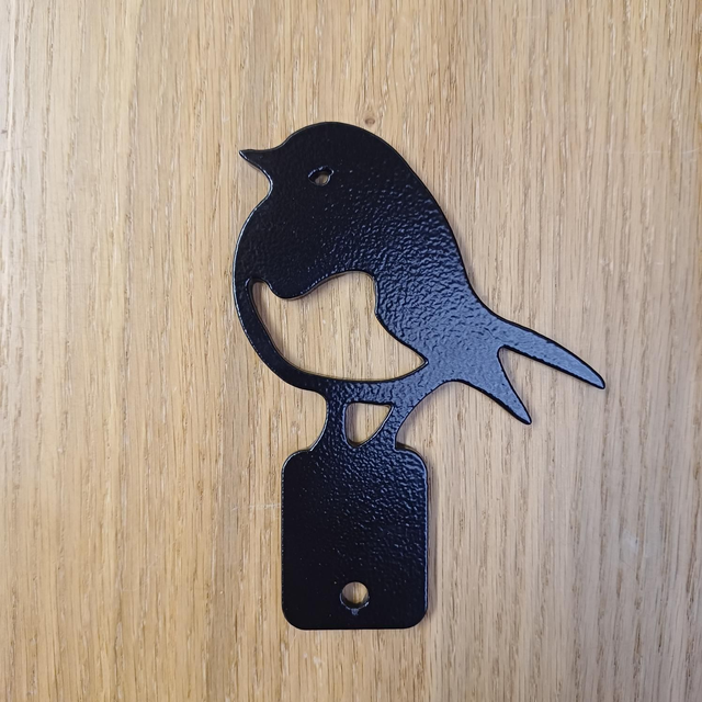 Robin Wooden Post Decor