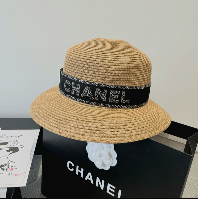 Chapeaux CH