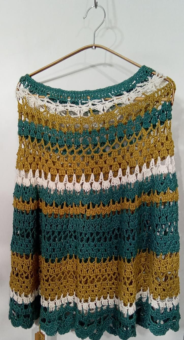 Poncho verdes. Pontxo berdea