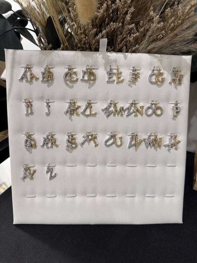 Charms Alphabet - Inox couleur argenté ou doré au choix