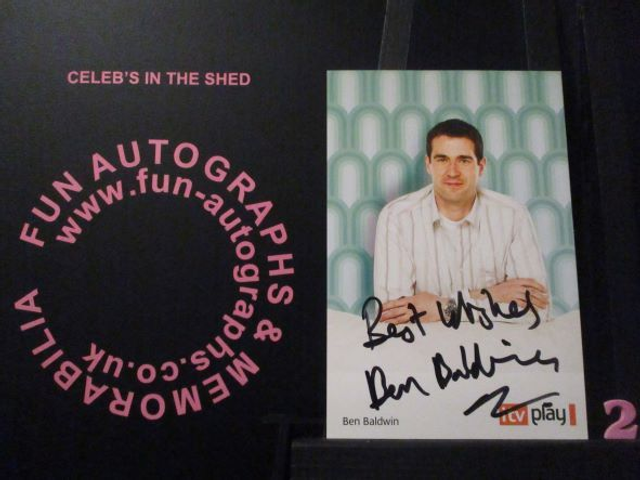 Ben Baldwin Authentic Autographed Itv Play 6x4 Cast Card (2)