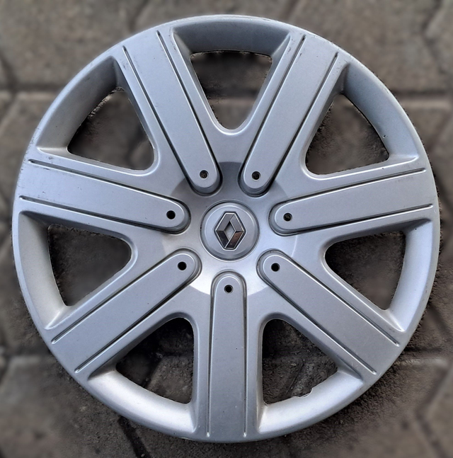 Enjoliveur Renault Clio/Laguna/Megane modèle émotion 16&quot; Occasion