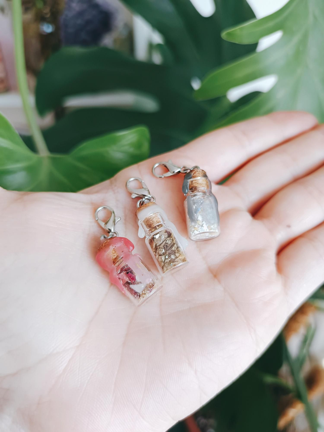 FIOLES - CHARM AMULETTE