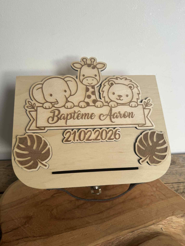 Urne en bois valisette thème jungle