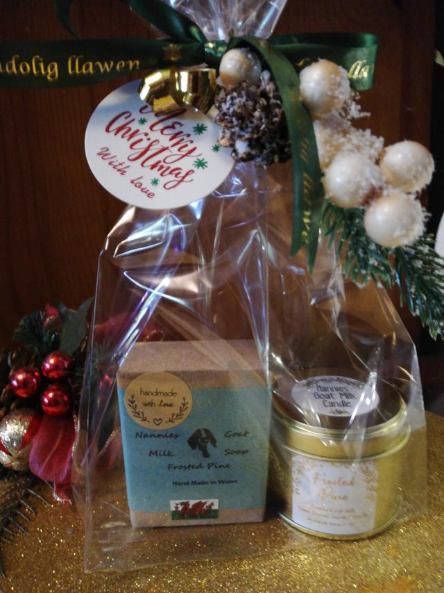 Soap and Candle Gift Bag 
