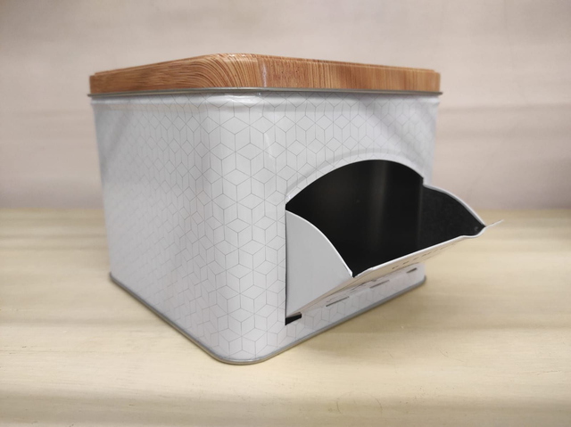 Scatola in latta porta capsule