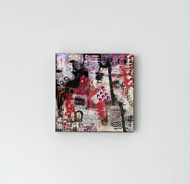 Flash Symphony - A Harmonious Burst of Abstract Expression