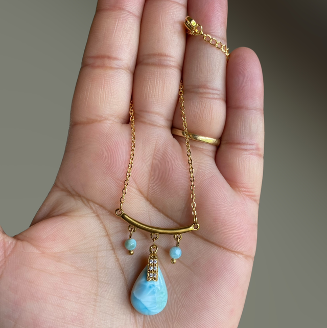 Collier ras du cou en Larimar 