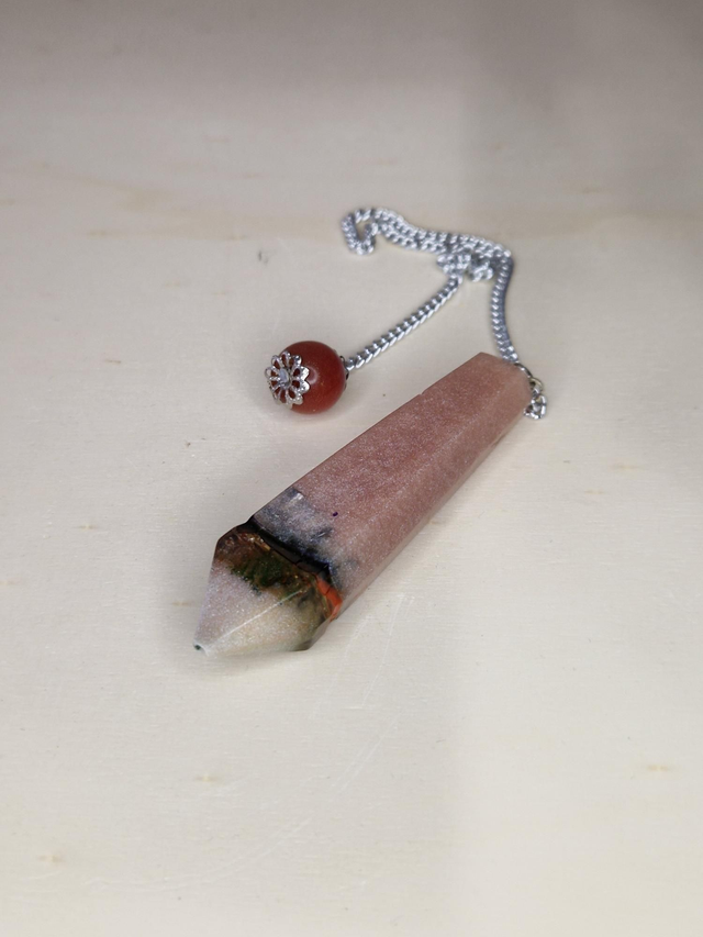Orgonite, pendule / 006
