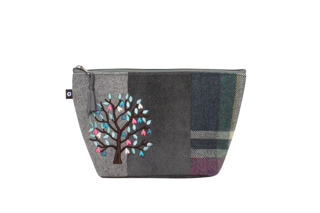 Earth Squared Appliqué Makeup Bag Tree