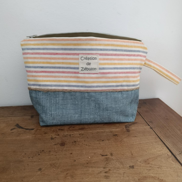 Trousse de toilette rayures 