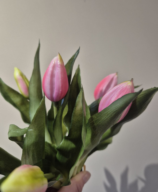 Bosje kunst tulpen roze