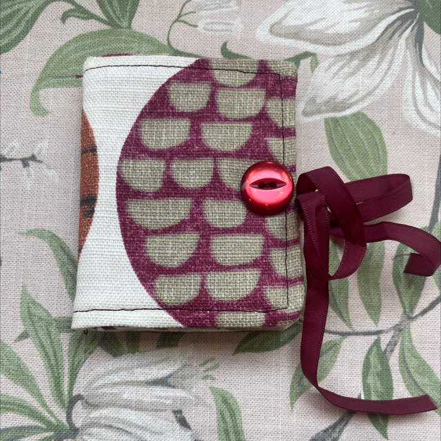Purple / Brown Needle Pouch