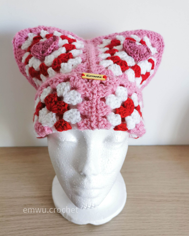 💗 Bonnet “Granny Squares” Self-Love - Rose blanc rouge
