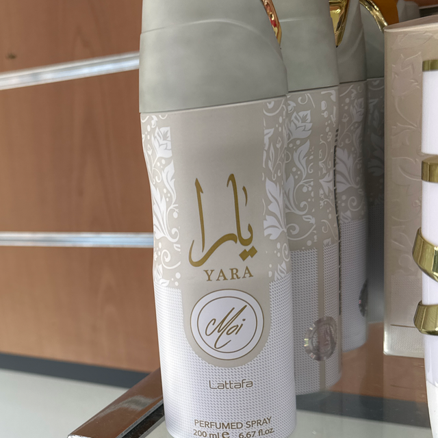 Yara perfume spray Moi 