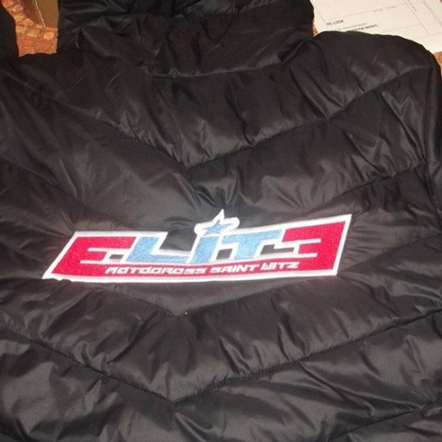 écusson brodé 2 couleurs