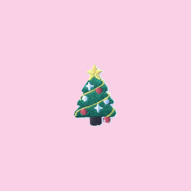 Medium Christmas Tree 2
