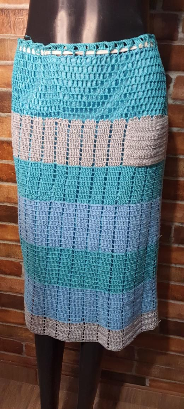 Saia crochê Azul Com Branco T/M