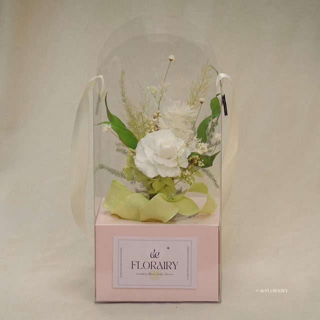 Pearl Gleam | Preserved Rose in Vase | Next-Day Flower Delivery in Bristol | UK-Wide Delivery