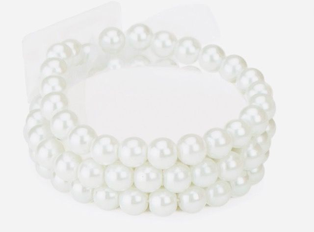 Avery Corsage Pearl Bracelet