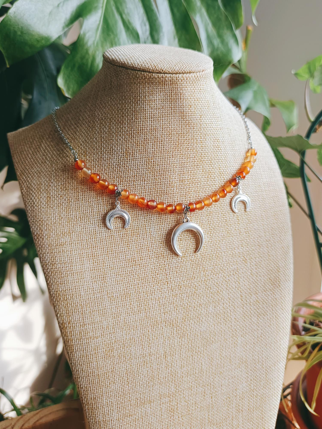 COLLIER - TRIPLE MOON (cornaline)