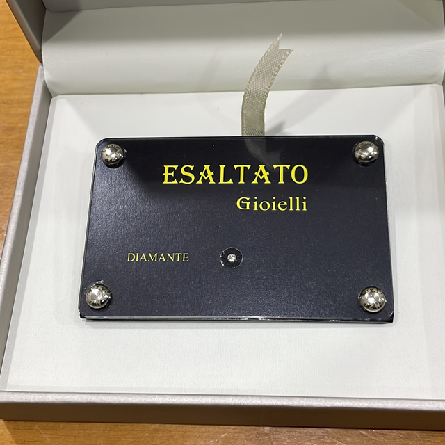 Diamante naturale taglio brillante 0,06 ct. G color VVS 