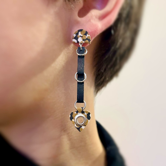 Flèches de Cupidon - boucles d'oreilles en tissu coton upcyclé et apprêts en acier inox