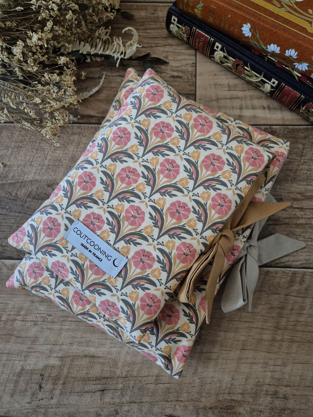 Housse de livre molletonnée Fleurs Roses 