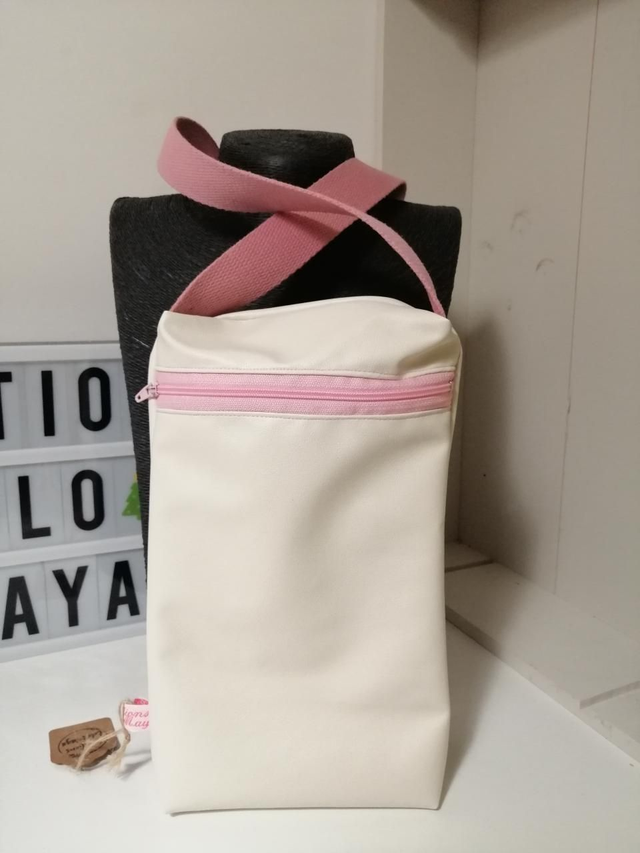 Pochette bandoulière en simili-cuir 