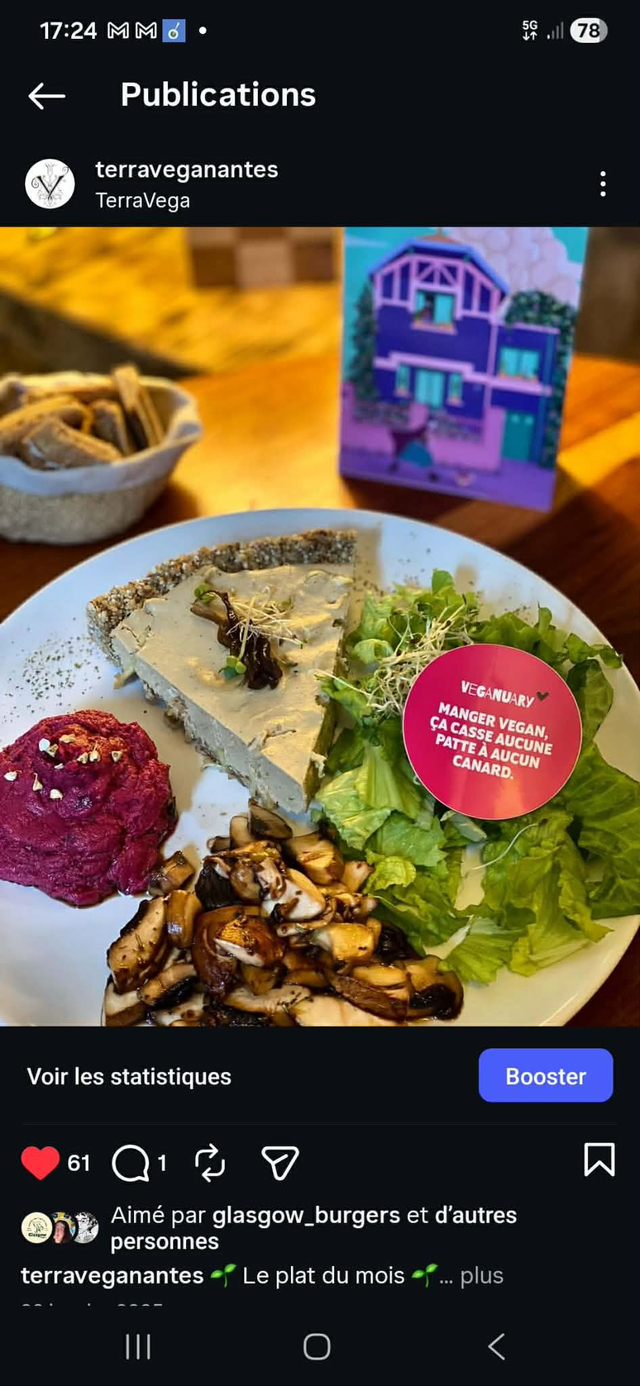 R) Quiche crue aux confits de tomate/oignon