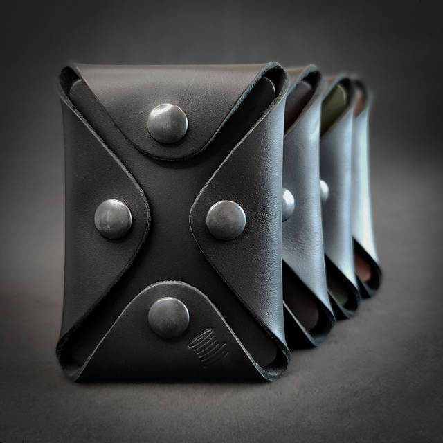 The X - &quot;Black&quot;