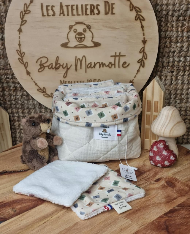 Panière + 10 lingettes