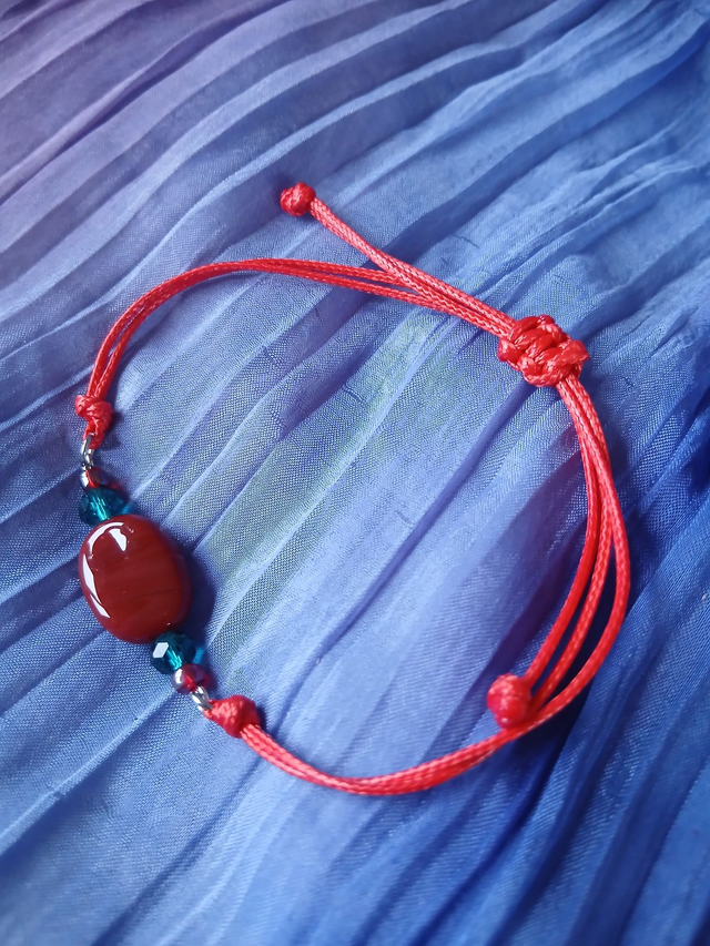 Bracelet perle ovale plate Carmin