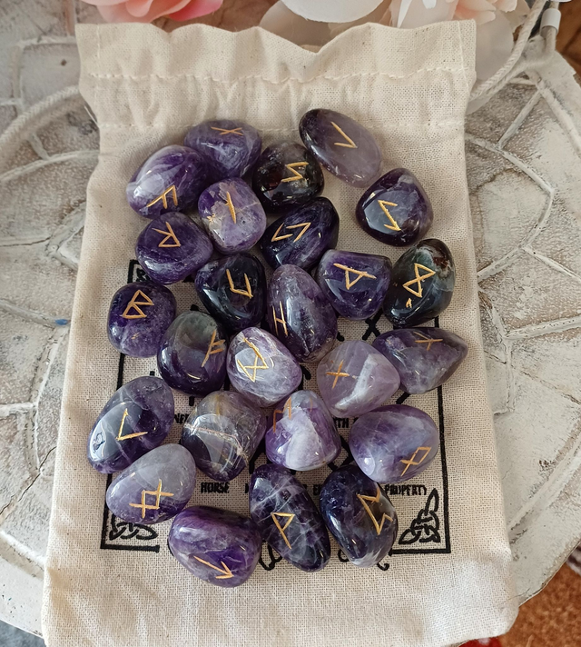 Rune Stones - Amethyst