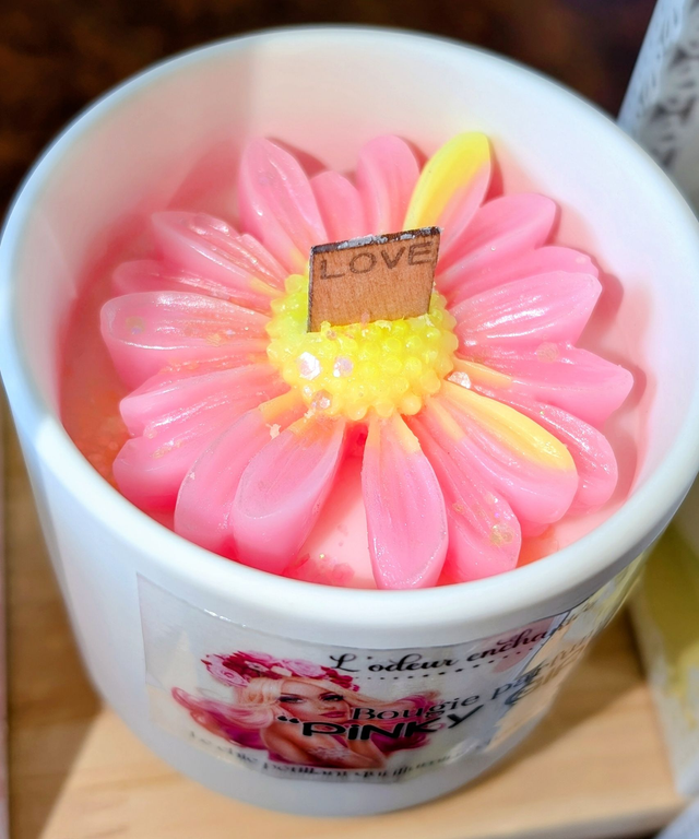 Bougie parfumée &quot;PINKY GIRL&quot;
