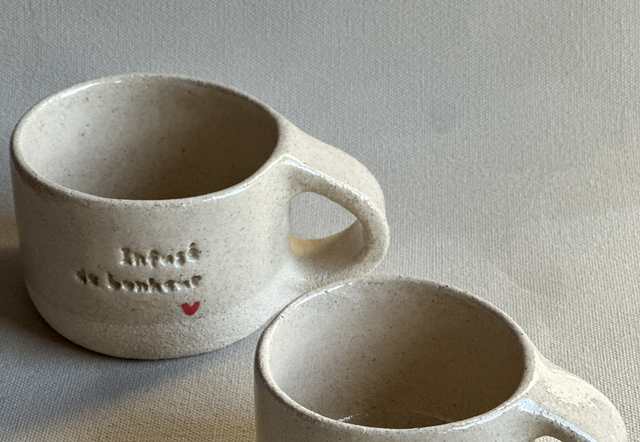Tasse « infusée de bonheur »
