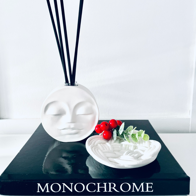 Moon Face Diffuser/ Bud Vase 