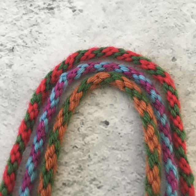 Kids Craft Box: Learn to Braid Shoelaces