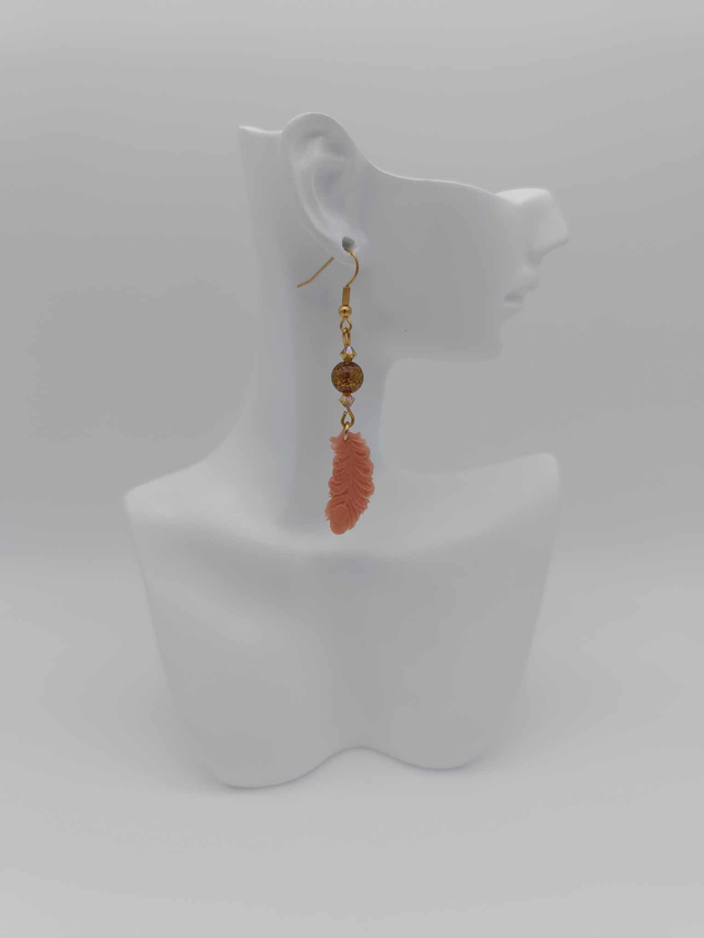 Boucles d&#039;oreilles en porcelaine froide Petite plume avec perles Swarovski