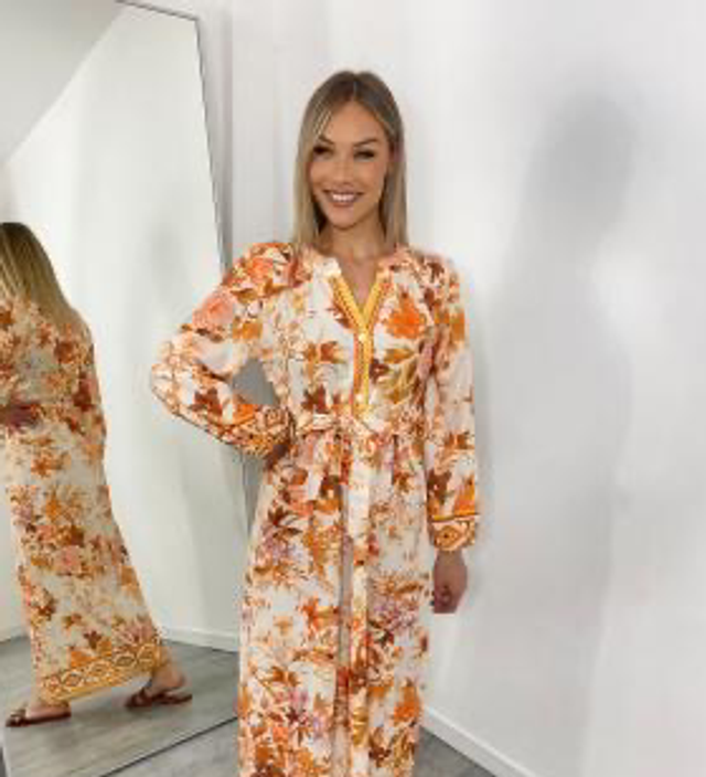 85-2. Robe longue imprimée 